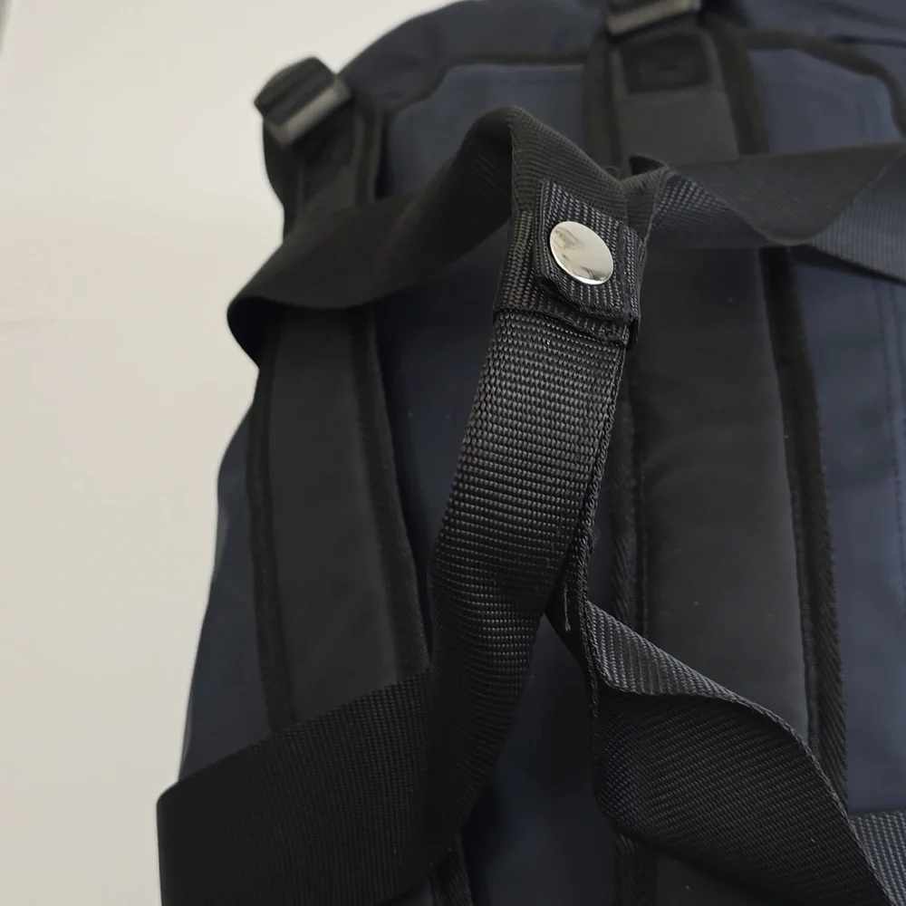 NWOT Versace Parfums Limited Edition Weekend Duffle Gym Bag Backpack Dark Blue